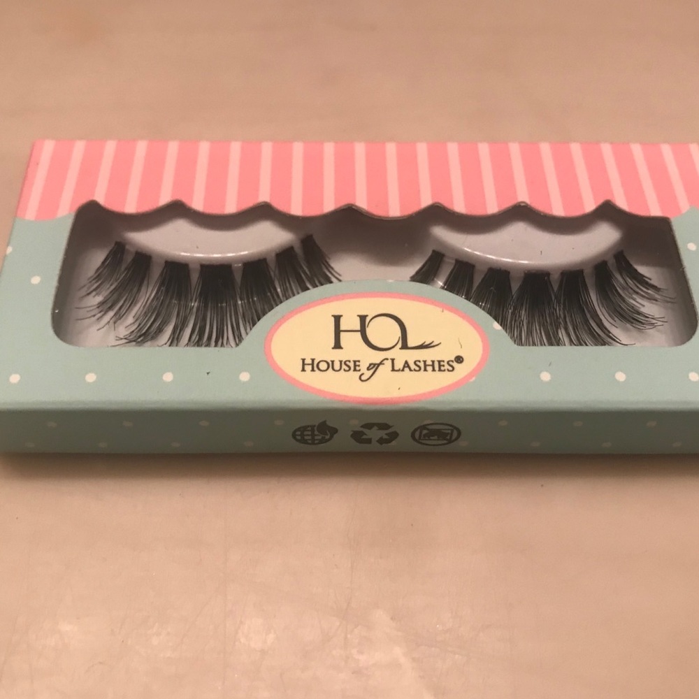 House of Lashes “siren”
